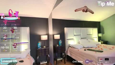 Snapshot of bellafernandez chatting on October 14, 2:29 pm Bella online show from October 14, 2:29 pm