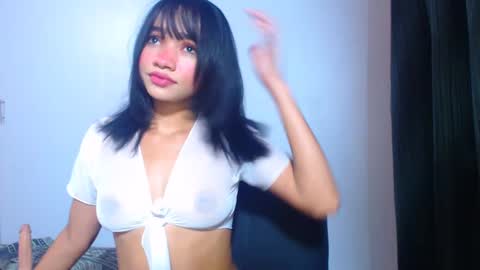 Snapshot of bellamy_sweet chatting on February 14, 3:33 am bellamy online show from February 14, 3:33 am