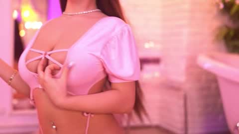 Bella online show from January 11, 6:57 pm