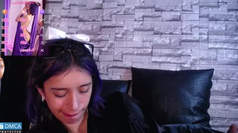 Snapshot of bellaodisea chatting on January 29, 1:27 am online show from January 29, 1:27 am