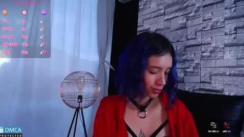 Snapshot of bellaodisea chatting on February 8, 8:32 pm online show from February 8, 8:32 pm