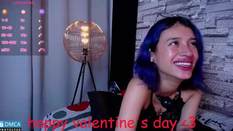Snapshot of bellaodisea chatting on February 15, 12:59 am online show from February 15, 12:59 am