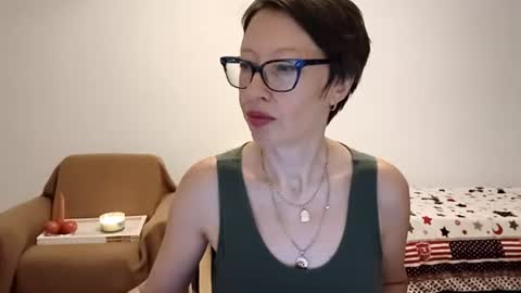 Emma online show from July 24, 7:12 pm