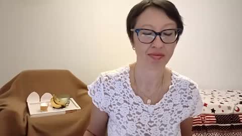 Emma online show from July 29, 7:23 pm