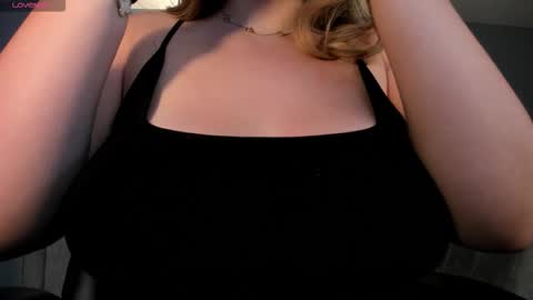  Bella Rose  online show from December 3, 3:25 am