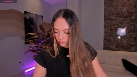  Bella Rose  online show from March 14, 4:40 am