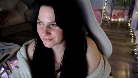 Starr40 online show from April 17, 7:44 am