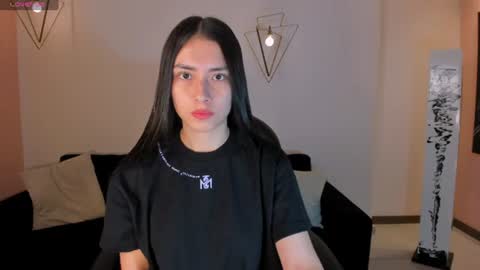 Snapshot of bellastorm1 chatting on June 30, 10:16 am B E L L A online show from June 30, 10:16 am