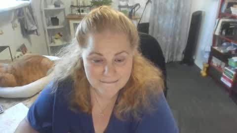 Snapshot of bellavoca chatting on October 25, 1:40 pm Bellavoca online show from October 25, 1:40 pm