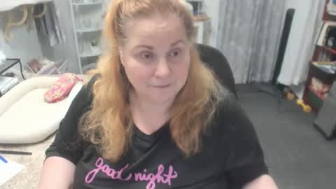 Snapshot of bellavoca chatting on March 3, 10:37 pm Bellavoca online show from March 3, 10:37 pm