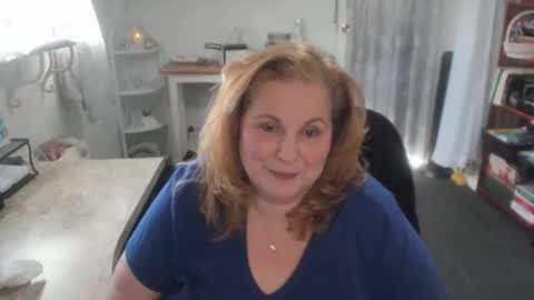 Snapshot of bellavoca chatting on March 30, 9:05 pm Bellavoca online show from March 30, 9:05 pm