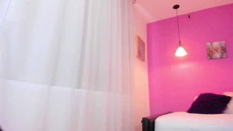 Bella Wild online show from February 14, 12:13 pm