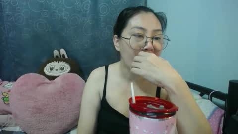 Bella online show from November 9, 10:41 pm