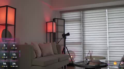 Belle Adrienne  IG  online show from November 2, 12:35 am