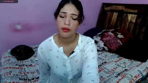 Snapshot of belle_katty000 chatting on April 13, 5:29 pm SOFIA online show from April 13, 5:29 pm