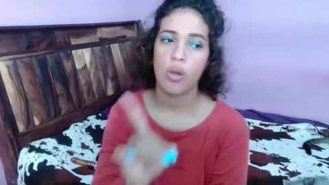 Snapshot of belle_katty000 chatting on April 24, 7:05 pm SOFIA online show from April 24, 7:05 pm