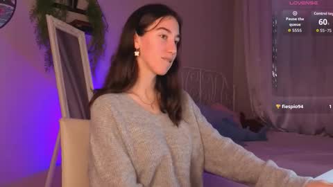 Bella online show from September 20, 4:08 pm