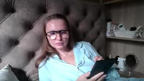 Snapshot of belleamiee chatting on October 17, 11:24 am Amelia online show from October 17, 11:24 am