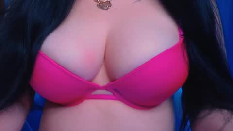 Hello I am kind friendly and cute girl online show from December 4, 3:26 am