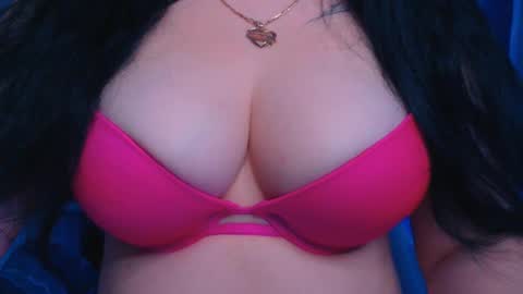 Hello I am kind friendly and cute girl online show from December 9, 3:50 am