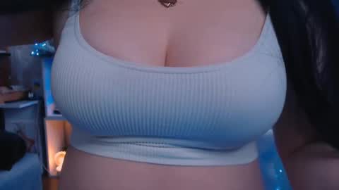 Hello I am kind friendly and cute girl online show from December 20, 7:22 am