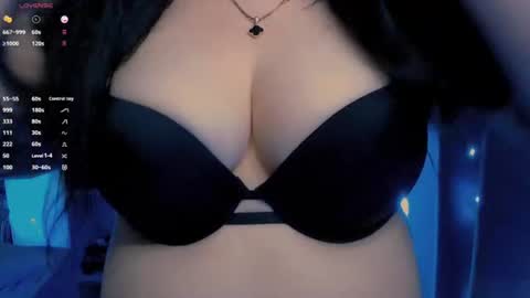 Hello I am kind friendly and cute girl online show from June 12, 9:46 pm