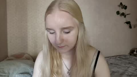 bellemellody online show from June 6, 2:55 pm