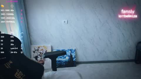 Your Annabelle Wolf  online show from March 28, 8:58 am