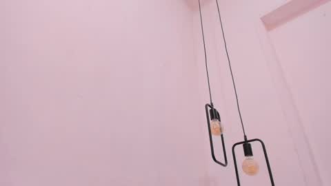 Bellota Flak online show from December 3, 8:27 am