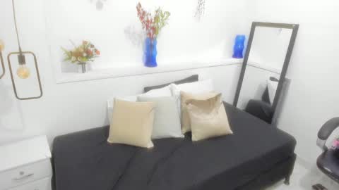 Bellota Flak online show from December 31, 4:06 am