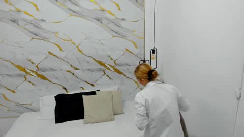 Bellota Flak online show from February 9, 3:32 am