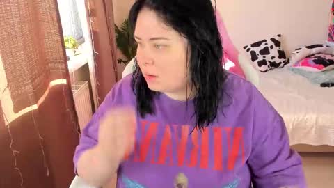 Snapshot of bellybooxo chatting on November 3, 6:47 am LinaBoo online show from November 3, 6:47 am