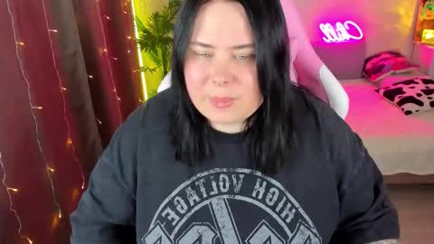 Snapshot of bellybooxo chatting on November 6, 5:14 pm LinaBoo online show from November 6, 5:14 pm