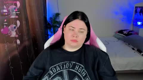 Snapshot of bellybooxo chatting on November 12, 5:41 am LinaBoo online show from November 12, 5:41 am