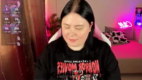 Snapshot of bellybooxo chatting on November 18, 5:56 am LinaBoo online show from November 18, 5:56 am