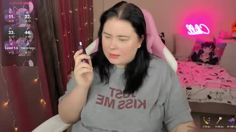 LinaBoo online show from February 8, 5:55 am