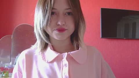 Snapshot of belovedmary chatting on May 11, 6:19 am belovedmary online show from May 11, 6:19 am