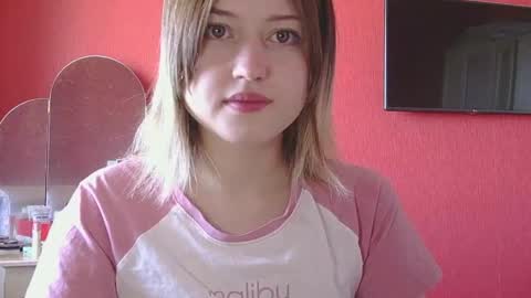 Snapshot of belovedmary chatting on May 22, 8:21 am belovedmary online show from May 22, 8:21 am