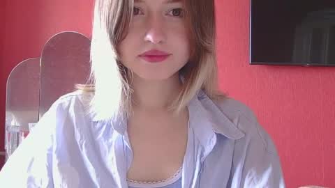 Snapshot of belovedmary chatting on May 31, 6:42 am belovedmary online show from May 31, 6:42 am