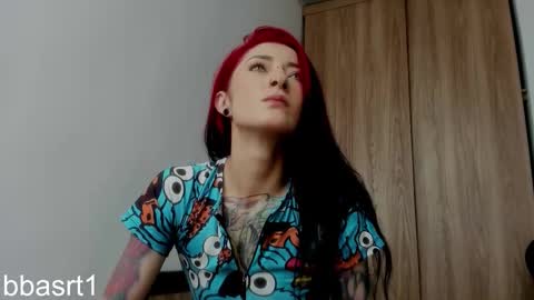 Snapshot of belyswitch chatting on January 13, 4:34 pm Bely Bbasrt1 - hot online show from January 13, 4:34 pm