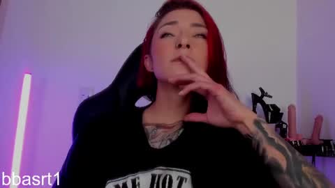 Snapshot of belyswitch chatting on June 12, 3:22 pm Bely Bbasrt1 - hot online show from June 12, 3:22 pm