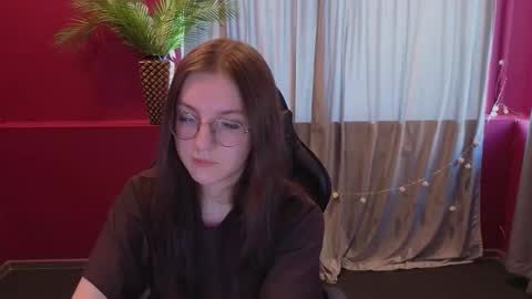 Snapshot of bemine_bemine chatting on March 7, 1:35 am bemine_bemine online show from March 7, 1:35 am