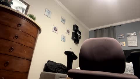 bemysecrett online show from April 2, 3:37 am