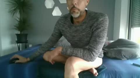 Snapshot of benbare13 chatting on January 20, 12:07 pm benbare13 online show from January 20, 12:07 pm