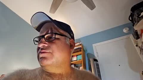 Bendavewill online show from June 23, 6:44 am