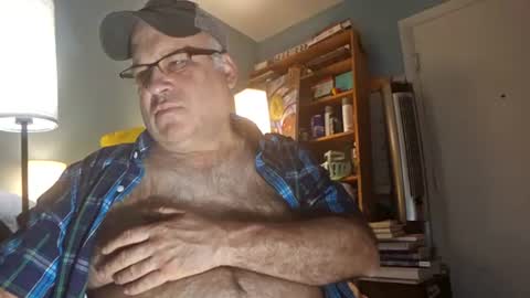 Bendavewill online show from August 1, 6:40 pm