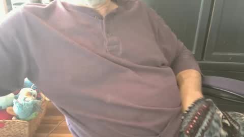 Snapshot of bendrinkin chatting on March 8, 9:51 pm bendrinkin online show from March 8, 9:51 pm