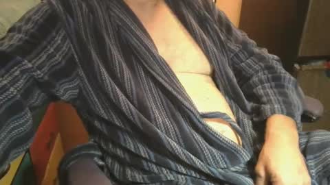 Snapshot of bendrinkin chatting on September 30, 10:09 am bendrinkin online show from September 30, 10:09 am