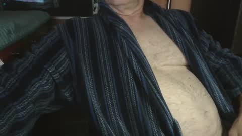 Snapshot of bendrinkin chatting on October 5, 9:51 am bendrinkin online show from October 5, 9:51 am