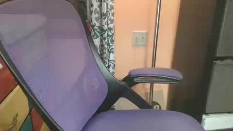 Snapshot of bendrinkin chatting on October 13, 10:04 am bendrinkin online show from October 13, 10:04 am